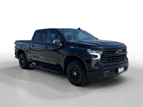 Used 2024 Chevrolet Silverado 1500 RST w/ Convenience Package II AWD/4WD image 7