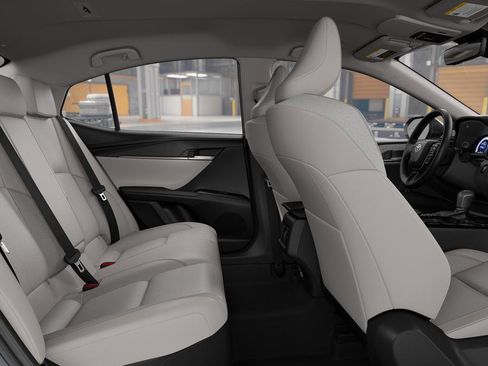 New 2026 Toyota Camry XLE image 2