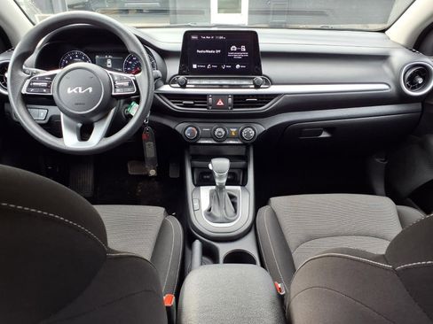 Used 2024 Kia Forte LXS FWD image 12
