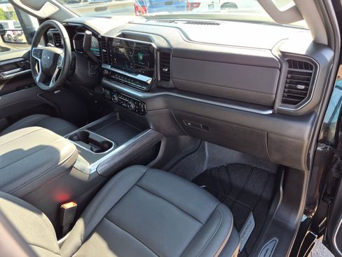 Used 2026 Chevrolet Silverado 2500 LTZ w/ Trail Boss Package AWD/4WD image 33
