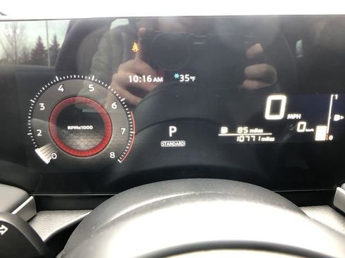 Certified 2025 Nissan Kicks S image 15