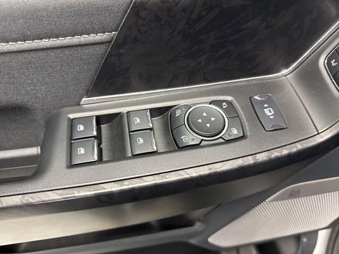 Used 2025 Ford F250 Lariat w/ Lariat Ultimate Package image 20