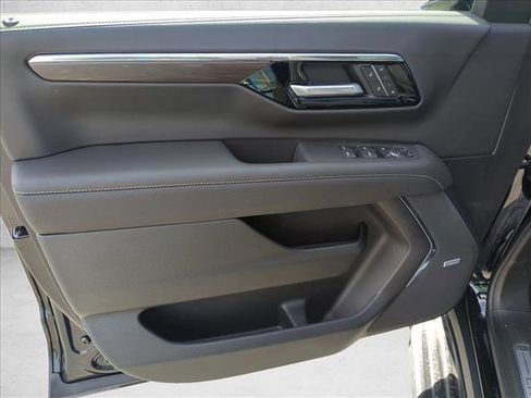 New 2026 Chevrolet Tahoe Premier w/ Sun And Tow Package image 10