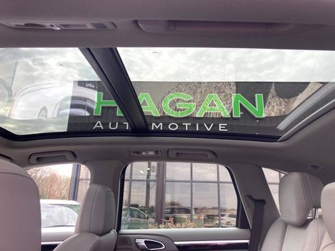 Used 2014 Porsche Cayenne AWD/4WD image 46