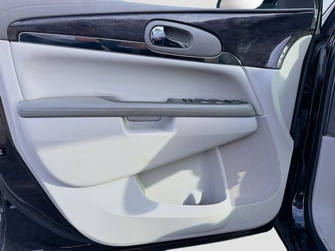 Used 2017 Buick Enclave Convenience w/ Trailering Package FWD image 23