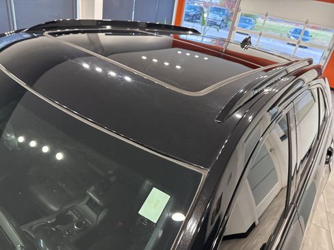 Used 2019 Cadillac XT4 Sport image 9