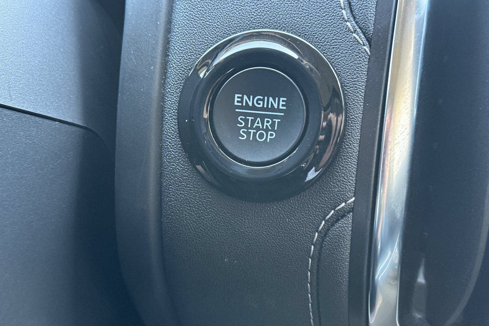Used 2025 Ford Expedition Max Platinum AWD/4WD image 24