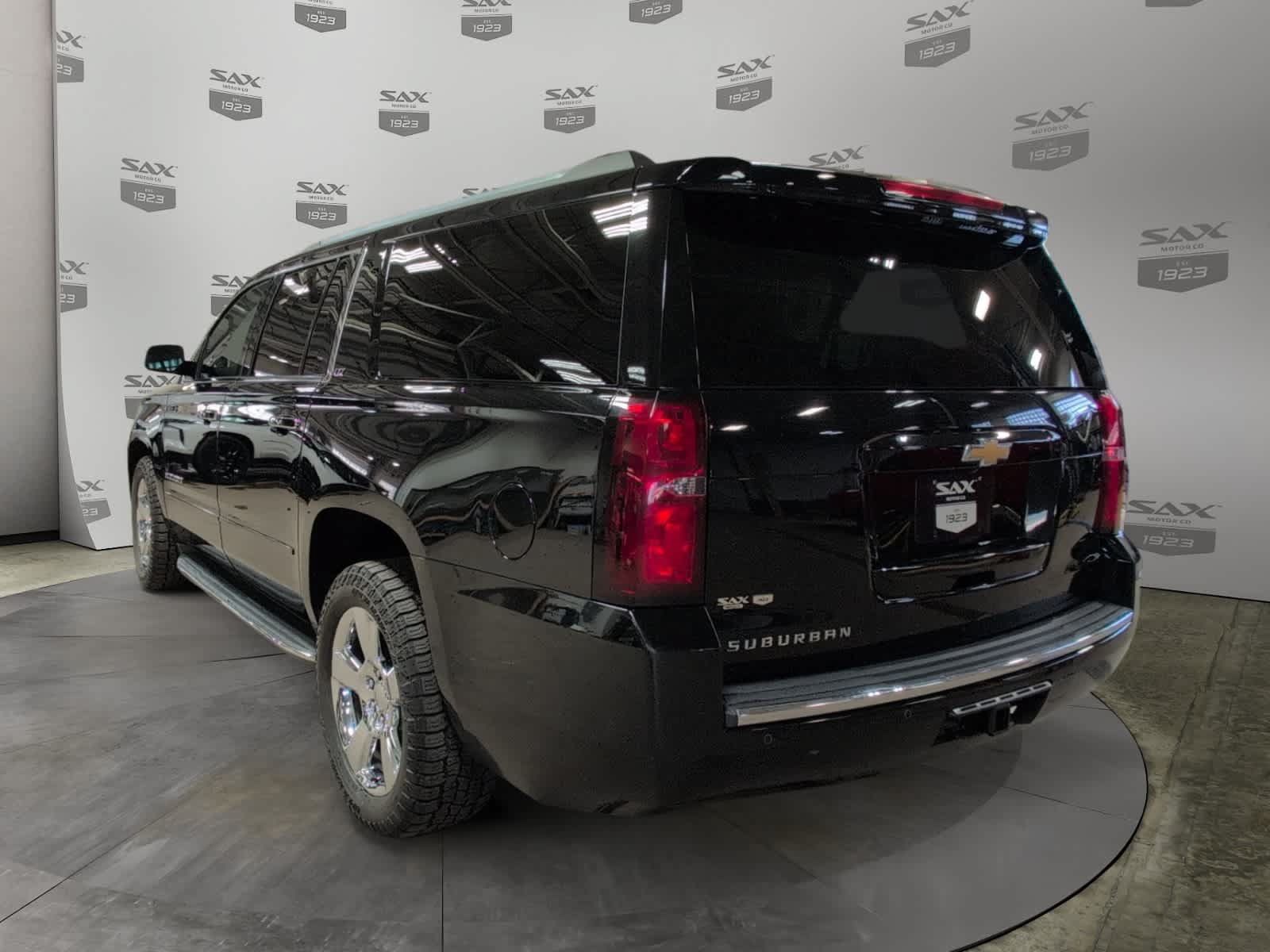 Used 2015 Chevrolet Suburban LTZ AWD/4WD image 3