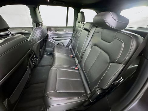 Used 2024 Jeep Grand Cherokee Limited 4xe w/ Luxury Tech Group II image 29