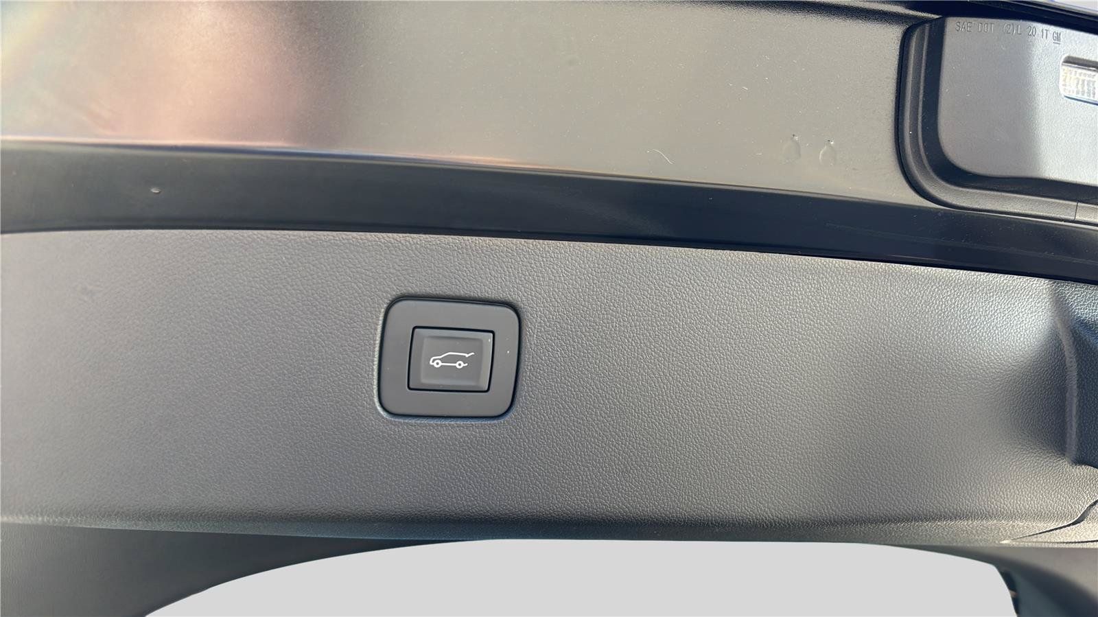 New 2026 Buick Envista Sport Touring w/ Convenience I Package FWD image 18