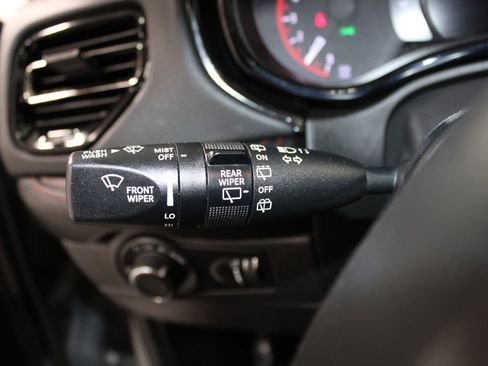 Used 2024 Dodge Durango GT AWD/4WD image 24