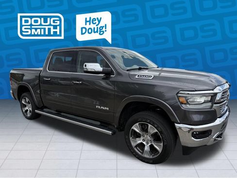 Used 2022 RAM 1500 Laramie AWD/4WD image 6
