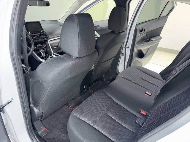 Used 2023 Mitsubishi Eclipse Cross LE AWD/4WD image 22