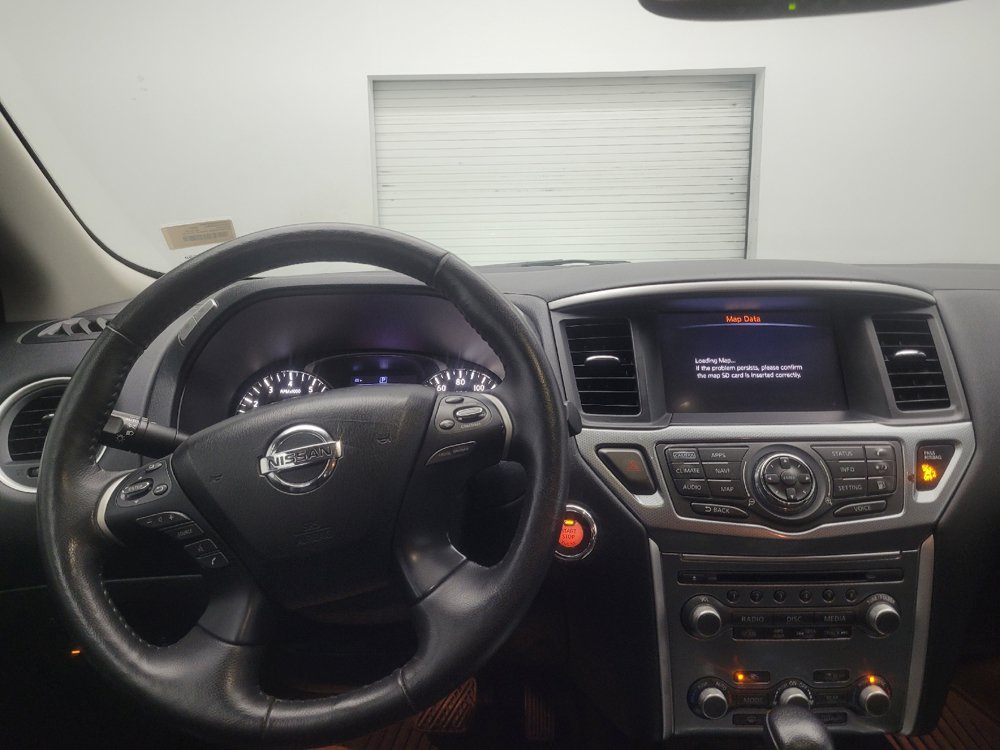 Used 2020 Nissan Pathfinder SL FWD image 22