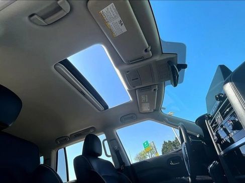 Used 2022 INFINITI QX80 Premium Select w/ Cargo Package image 22