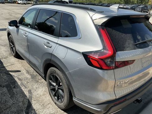 Used 2023 Honda CR-V Sport image 11