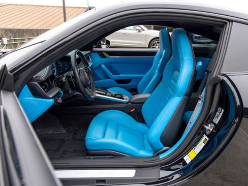 Certified 2023 Porsche 911 Turbo S AWD/4WD image 27