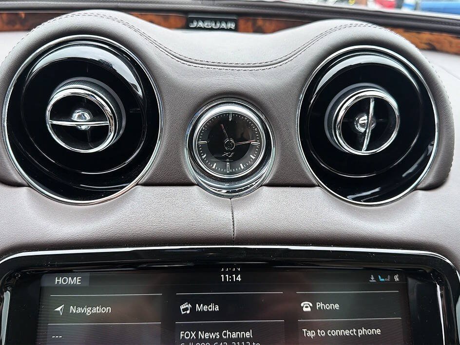 Used 2019 Jaguar XJ L Portfolio AWD/4WD image 14