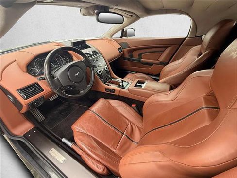 Used 2017 Aston Martin V12 Vantage S RWD image 22