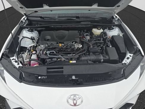 Used 2026 Toyota Camry SE FWD image 28
