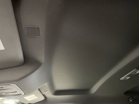 Used 2023 Chevrolet Silverado 1500 LT AWD/4WD image 22