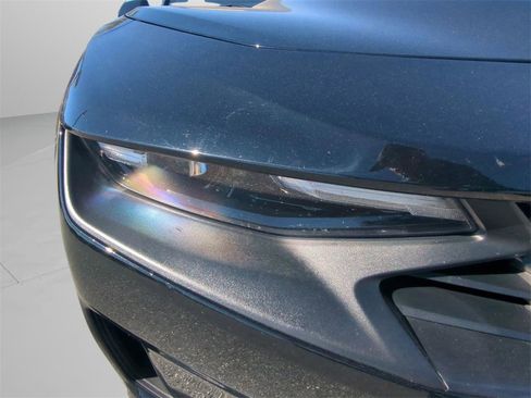 Used 2022 Chevrolet Camaro LT w/ Technology Package image 10