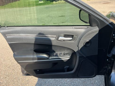 Used 2020 Chrysler 300 Touring w/ Sport Appearance Package RWD image 19