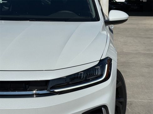 New 2026 Volkswagen Jetta SE image 3