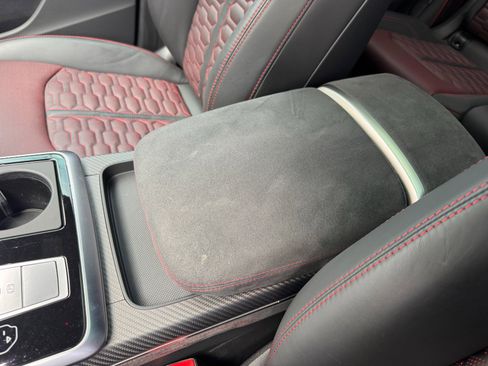 Used 2025 Audi RS Q8 performance image 43