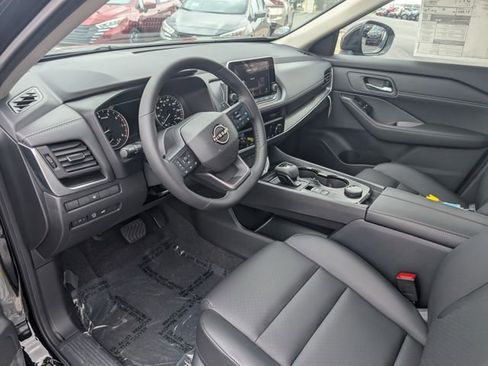 New 2026 Nissan Rogue SV AWD/4WD image 13