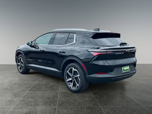 New 2026 Chevrolet Equinox EV LT AWD/4WD image 7