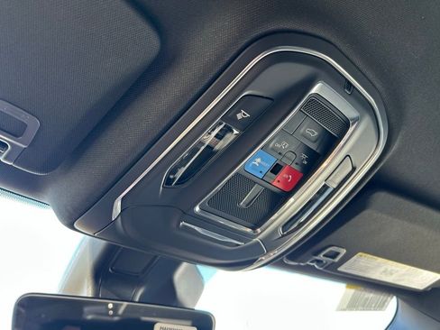 New 2026 Jeep Grand Cherokee Altitude AWD/4WD image 26