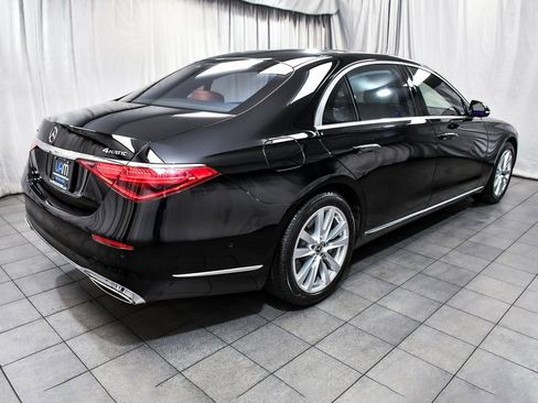 Used 2022 Mercedes-Benz S 500 4MATIC image 6