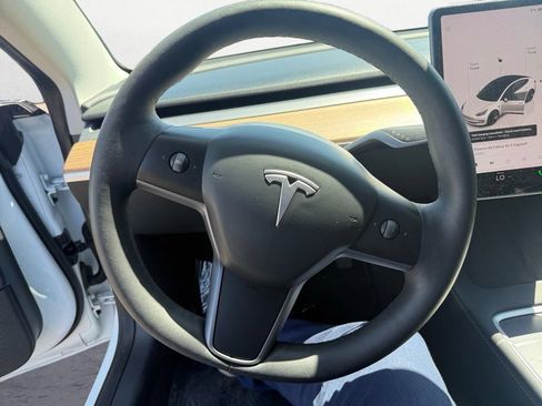 Used 2023 Tesla Model 3 Standard Range RWD image 11