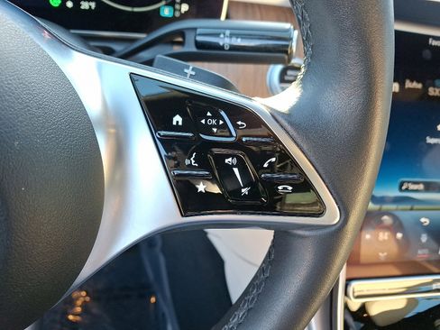 Certified 2023 Mercedes-Benz C 300 4MATIC Sedan image 22