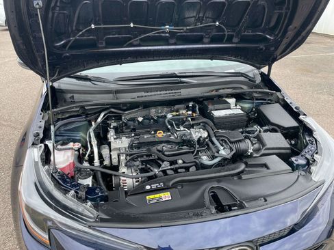 Used 2025 Toyota Corolla LE image 31