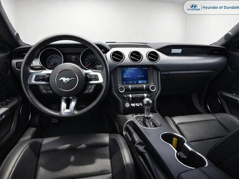 Used 2022 Ford Mustang Premium RWD image 9