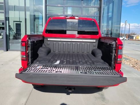 New 2026 Nissan Frontier SV w/ SV Convenience Package AWD/4WD image 10
