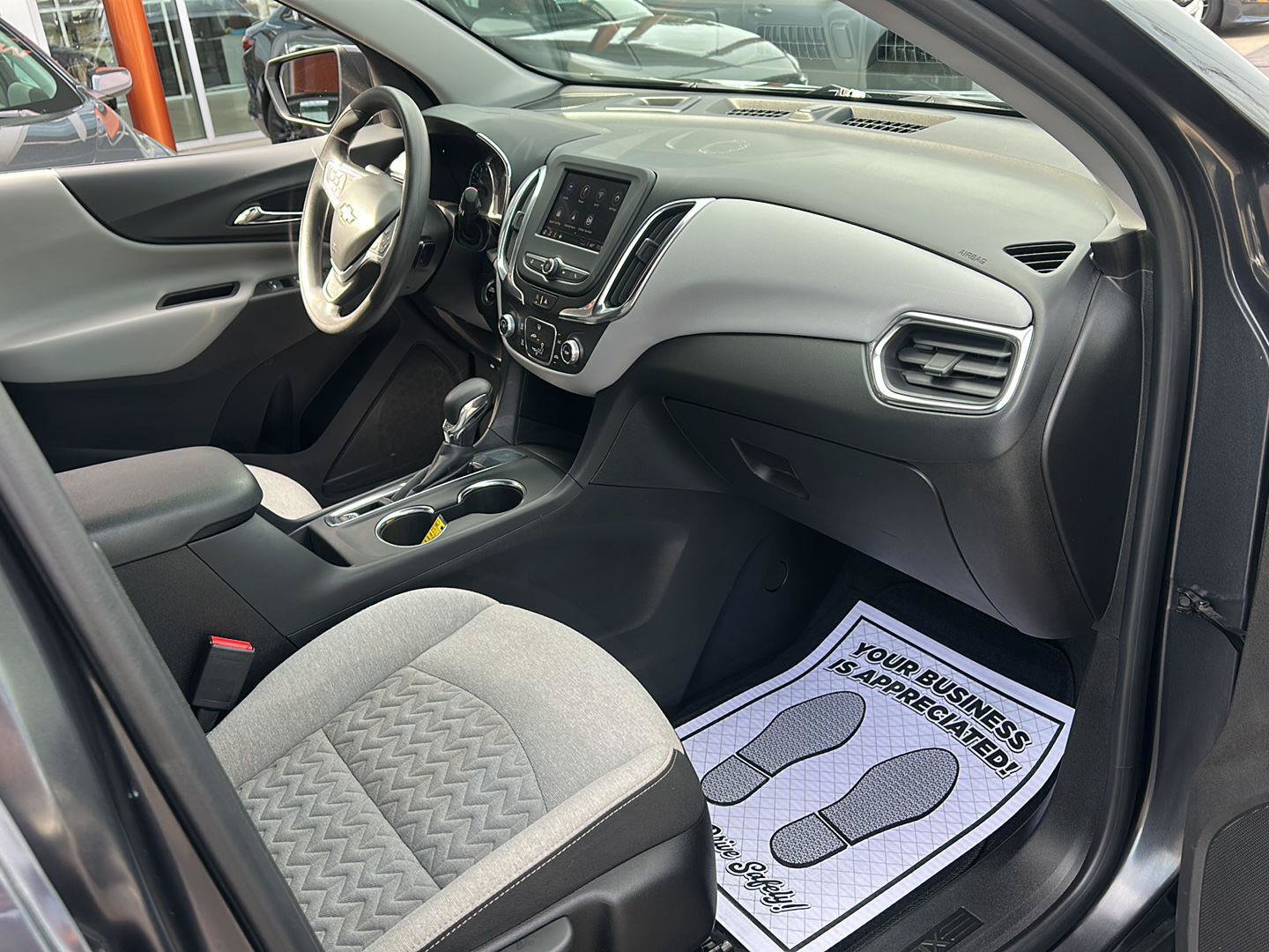 Used 2022 Chevrolet Equinox LT FWD image 10