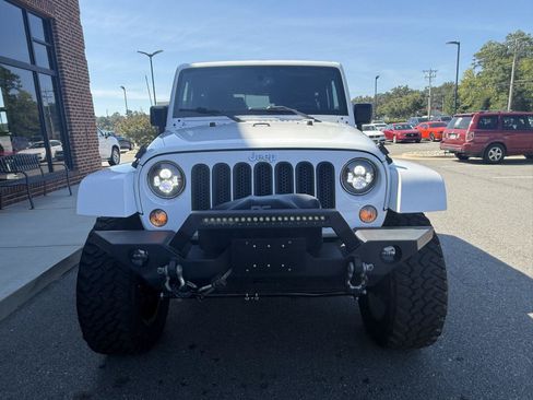 Used 2015 Jeep Wrangler Rubicon w/ Power Convenience Group AWD/4WD image 20