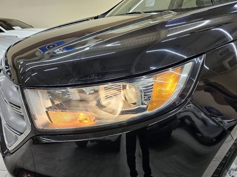 Used 2017 Ford Edge SEL w/ Equipment Group 201A image 10