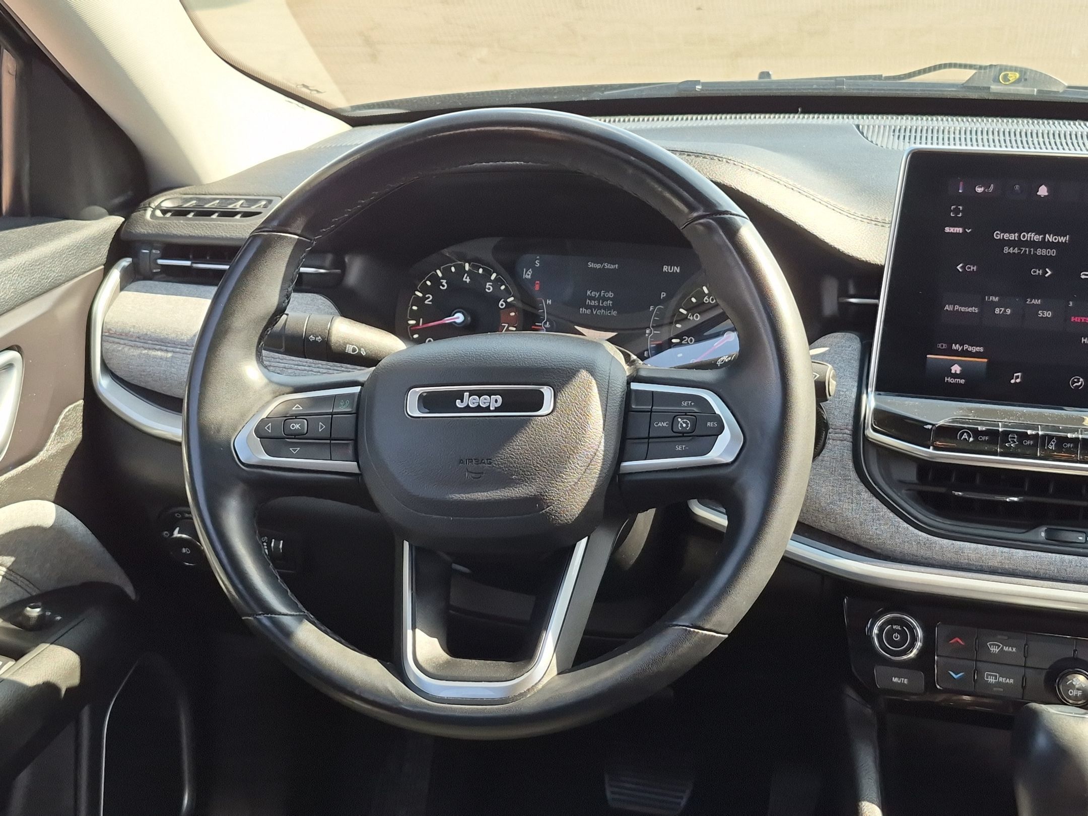 Used 2022 Jeep Compass Latitude AWD/4WD image 11