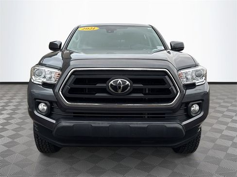 Used 2021 Toyota Tacoma SR5 image 2
