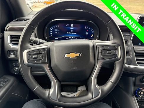 Used 2024 Chevrolet Suburban LT AWD/4WD image 18