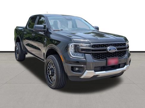 Used 2024 Ford Ranger XLT w/ Equipment Group 301A High RWD image 3