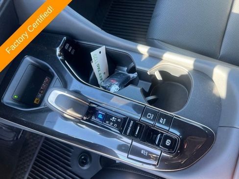 Used 2026 Toyota Crown XLE image 28