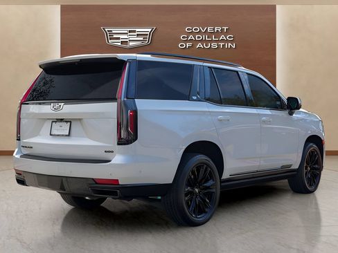 Certified 2023 Cadillac Escalade Sport Platinum RWD image 4