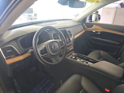 Used 2023 Volvo XC90 B6 Plus AWD/4WD image 13