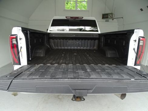 Certified 2024 GMC Sierra 2500 AT4 w/ AT4 Premium Plus Package AWD/4WD image 22
