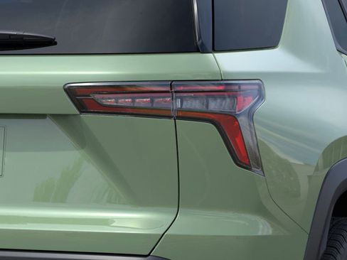 New 2026 Chevrolet Equinox LT w/ Safety and Technology Package image 35